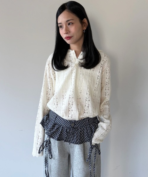 SANSeLF（サンセルフ）の「【SANSeLF】フロントボタンフードレーストップス saw25a069（その他トップス・レディース・ホワイト・FREE）」の4枚目の写真