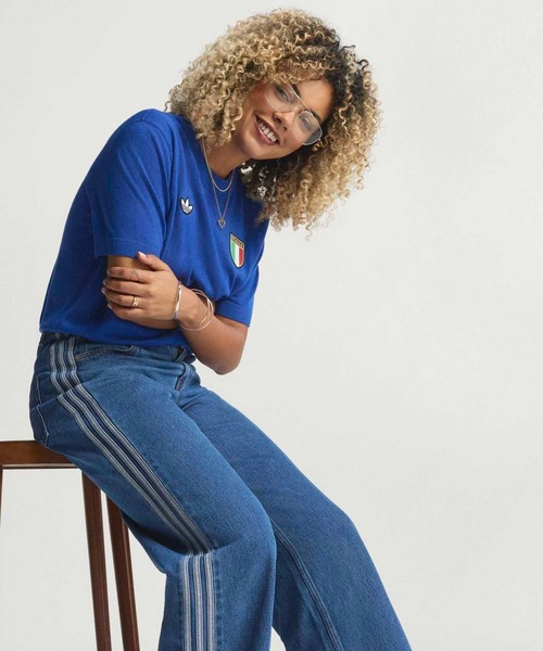 adidas(アディダス)の「ファイヤーバード トラックパンツ デニム / アディダスオリジナルス adidas Originals(デニムパンツ・レディース・ブルー・32W 30L/31W 30L/30W 30L/29/30/28/30/27/30/26/30/25/30/24/30)」の5枚目の写真