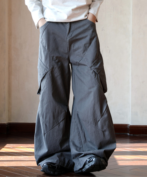neos（ネオス）の「【neos】ワイドカーゴパンツ 立体切替 バレルシルエット ミリタリーパンツ（カーゴパンツ・メンズ・チャコールグレー/カーキ・MEDIUM/LARGE/X-LARGE）」の4枚目の写真