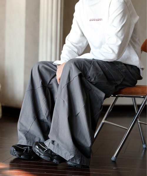 neos（ネオス）の「【neos】ワイドカーゴパンツ 立体切替 バレルシルエット ミリタリーパンツ（カーゴパンツ・メンズ・チャコールグレー/カーキ・MEDIUM/LARGE/X-LARGE）」の8枚目の写真