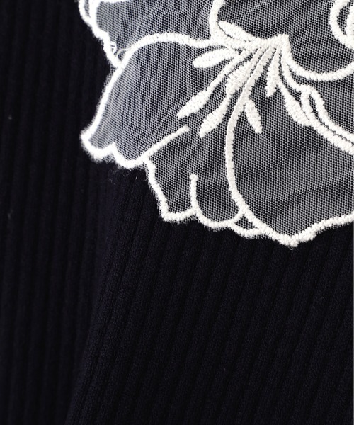 JILL by JILL STUART(ジルバイジルスチュアート)の「レース襟コンパクトリブニット(ニット/セーター・レディース・ネイビー/ブラック/ホワイト・FREE)」の14枚目の写真