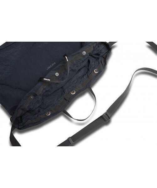 DIAFVINE(ディアフバイン)の「DV22STP.668 SLING BAG HEAVY NYLON -Deep Navy-(メッセンジャーバッグ・メンズ・その他・ONE SIZE)」の4枚目の写真
