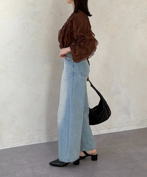 Thevon(ゼボン)の「ベルトミュール(パンプス・レディース・ブラック/ダークブラウン・M/L)」の12枚目の写真