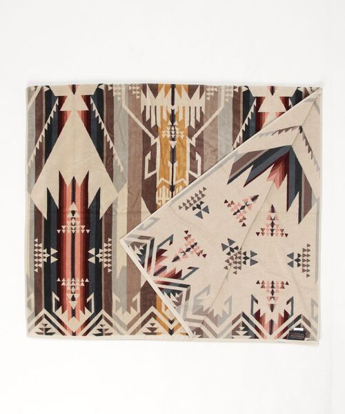 PENDLETON(ペンドルトン)の「オーバーサイズ・ジャカードスパタオル(タオル・メンズ・ブラック×ホワイト/タン/ベージュ系その他/ブラック系その他2/マルチ/ブラック系その他・ONE SIZE)」の10枚目の写真