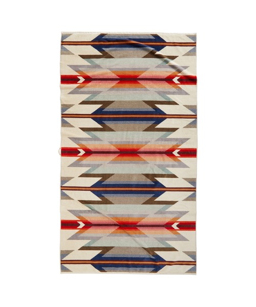 PENDLETON(ペンドルトン)の「オーバーサイズ・ジャカードスパタオル(タオル・メンズ・ブラック×ホワイト/タン/ベージュ系その他/ブラック系その他2/マルチ/ブラック系その他・ONE SIZE)」の5枚目の写真