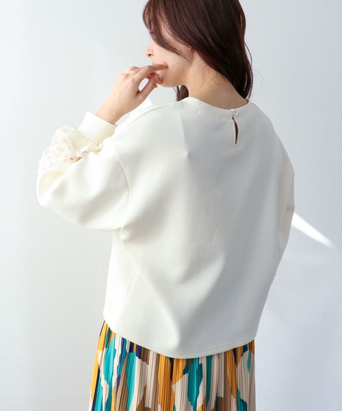 Three Four Time（ｽﾘｰﾌｫｰﾀｲﾑ）の「立体レース切替プルオーバー（Tシャツ/カットソー・レディース・オフホワイト/ベージュ・FREE）」の5枚目の写真