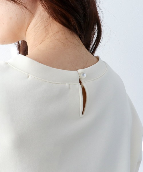 Three Four Time（ｽﾘｰﾌｫｰﾀｲﾑ）の「立体レース切替プルオーバー（Tシャツ/カットソー・レディース・オフホワイト/ベージュ・FREE）」の6枚目の写真