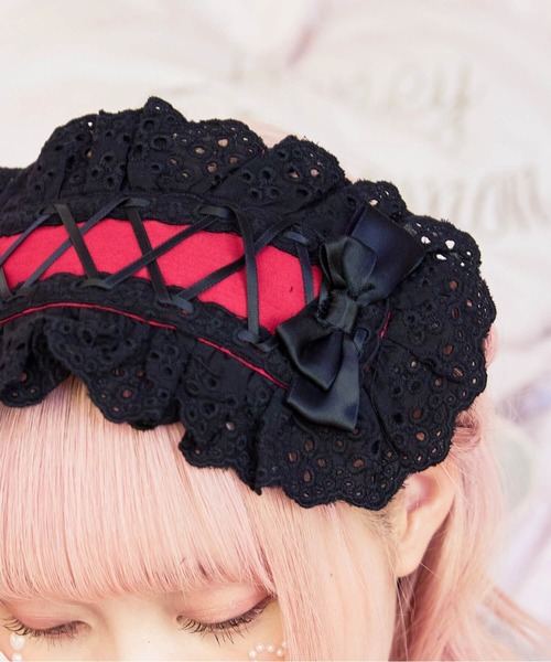 BODYLINE(ボディライン)の「カットレースのレースアップリボンヘッドドレス(その他ヘアアクセサリー・レディース・ピンク/ブラック×ホワイト/オフホワイト/ブラック×ブラック/サックスブルー/ブラック×レッド・FREE)」の18枚目の写真