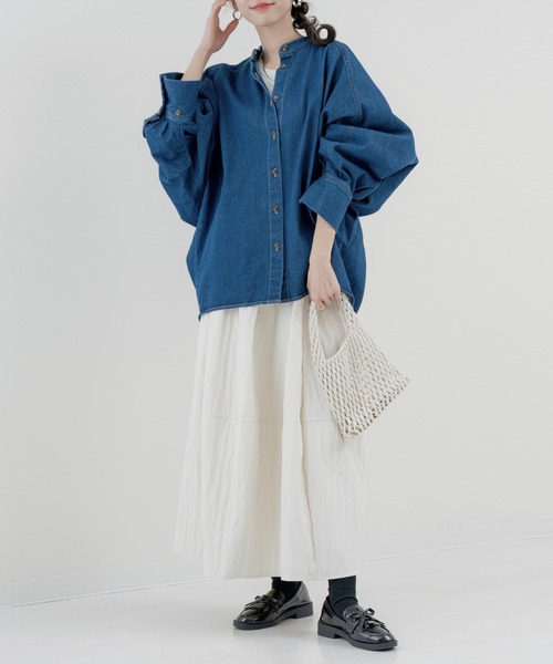 refinedworks（リファインドワークス）の「【refinedworks】コクーン型 が目を惹く デニムシャツチュニック（シャツ/ブラウス・レディース・グレー/ブルー/サックスブルー・FREE）」の18枚目の写真
