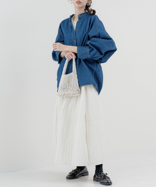 refinedworks（リファインドワークス）の「【refinedworks】コクーン型 が目を惹く デニムシャツチュニック（シャツ/ブラウス・レディース・グレー/ブルー/サックスブルー・FREE）」の20枚目の写真