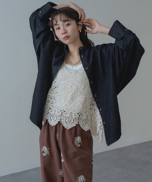 refinedworks(リファインドワークス)の「【refinedworks】コクーン型 が目を惹く デニムシャツチュニック(シャツ/ブラウス・レディース・グレー/ブルー/サックスブルー・FREE)」の7枚目の写真