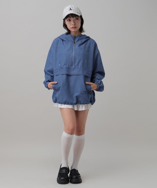 ALAND（エーランド）の「【UNISEX】ALAND／デニムアノラックパーカー（パーカー・レディース・ブラック/ブルー・MEDIUM/LARGE）」の8枚目の写真