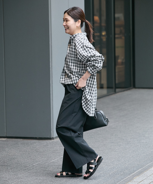 JOURNAL STANDARD（ジャーナルスタンダード）の「【撥水/接触冷感/洗える/UV】リネンナイロンストレッチスラックス（スラックス・レディース・グレー/ベージュ系その他/ブラック・34/38/36）」の13枚目の写真