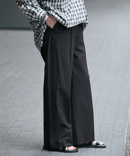 JOURNAL STANDARD（ジャーナルスタンダード）の「【撥水/接触冷感/洗える/UV】リネンナイロンストレッチスラックス（スラックス・レディース・グレー/ベージュ系その他/ブラック・34/38/36）」の16枚目の写真