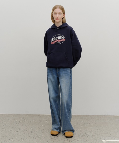 MARITHE + FRANCOIS GIRBAUD(マリテフランソワジルボー)の「VINTAGE STAMP GRAPHIC HOODIE (BRUSHED)(パーカー・レディース・ネイビー/オートミール・X-LARGE/LARGE/MEDIUM/SMALL)」の12枚目の写真