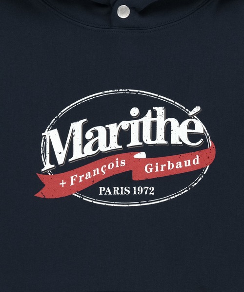 MARITHE + FRANCOIS GIRBAUD(マリテフランソワジルボー)の「VINTAGE STAMP GRAPHIC HOODIE (BRUSHED)(パーカー・レディース・ネイビー/オートミール・X-LARGE/LARGE/MEDIUM/SMALL)」の19枚目の写真