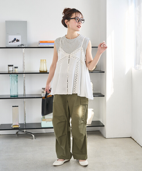 FREAK'S STORE（フリークスストア）の「限定展開　インド レーヨン シャンタン レース キャミ ビスチェ（キャミソール・レディース・ブルーグリーン/ブラック/オフホワイト/イエロー/ベージュ・ﾌﾘ-）」の6枚目の写真