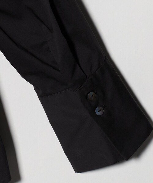 Marilyn Moon（マリリンムーン）の「＜Marilyn Moon＞タックプリーツ ブラウス（シャツ/ブラウス・レディース・ホワイト/ブラック・FREE）」の5枚目の写真