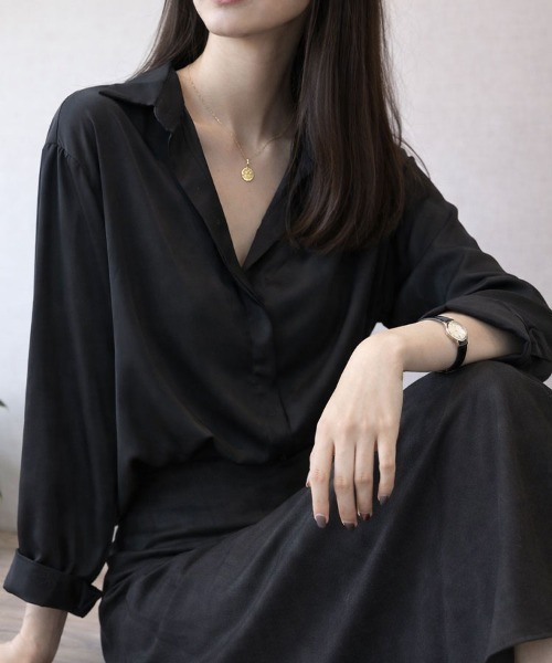 SallyLunn(サリーラン)の「ルーズサテンシャツ(シャツ/ブラウス・レディース・グリーン/ブラック・LARGE/MEDIUM)」の7枚目の写真