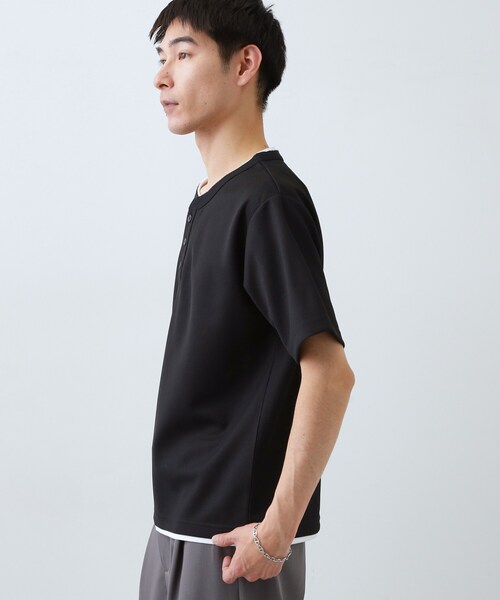 THE SHOP TK (ザ ショップ ティーケー )の「【1枚でちゃんとして見える】ヘンリーネック レイヤード風 半袖Tシャツ 洗濯機OK(Tシャツ/カットソー・メンズ・オフホワイト/ブラウン系/ブラック/ライトグレー・04/02/03)」の16枚目の写真