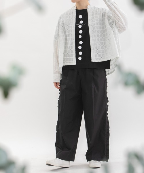nop de nod（ノップドゥノッド）の「サイドフリルタックワイドパンツ（その他パンツ・レディース・ブラック/ベージュ/インディゴブルー・3）」の17枚目の写真