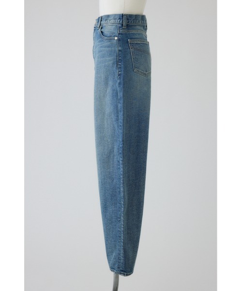 RIM.ARK(リムアーク)の「Hidden detail JEANS ヒドゥン ディテール ジーンズ(デニムパンツ・レディース・ライトブルー/ブルー・36/38)」の11枚目の写真