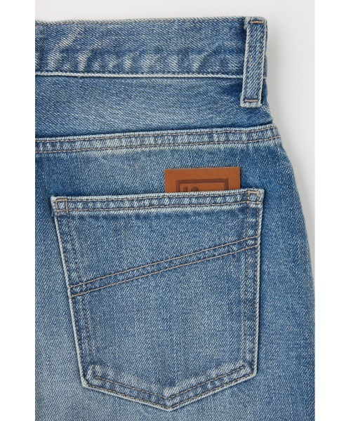 RIM.ARK(リムアーク)の「Hidden detail JEANS ヒドゥン ディテール ジーンズ(デニムパンツ・レディース・ライトブルー/ブルー・36/38)」の9枚目の写真