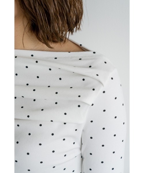 M.deux(エムドゥ)の「ドットオフショルプルオーバー(Tシャツ/カットソー・レディース・ブラック/オフホワイト・MEDIUM)」の12枚目の写真
