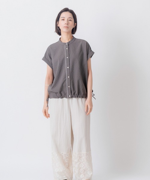Kelen(ケレン)の「「KELEN / ケレン」シアーサッカーチェックブラウス(シャツ/ブラウス・レディース・チャコールグレー/ブラウン/ライトカーキ・M/S)」の13枚目の写真