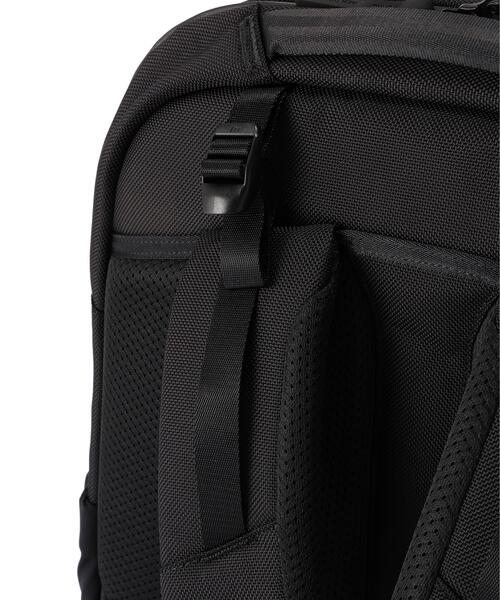 Aer(エアー)の「Aer(エアー)Travel Pack 4 35L AER-21071(バックパック/リュック・メンズ・ブラック・F)」の14枚目の写真