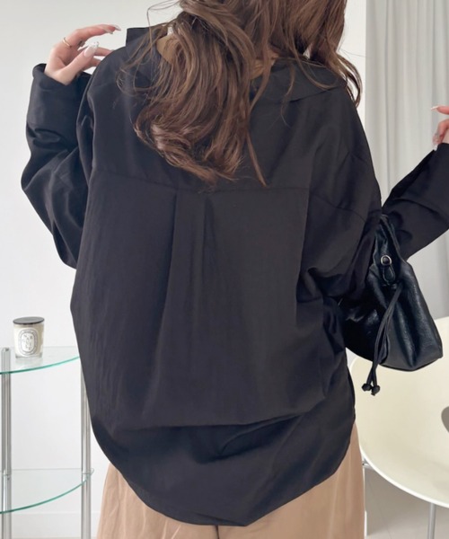 Ada.（エイダ）の「オーバーサイズ ロングスリーブ スキッパー シャツ（シャツ/ブラウス・レディース・ブルー/ブラック/ホワイト・FREE）」の17枚目の写真