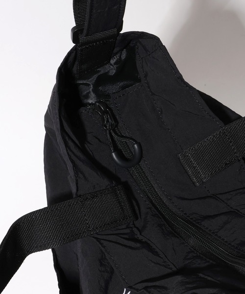Mark Gonzales(マーク・ゴンザレス)の「【Mark Gonzales/マーク ゴンザレス】アートワークデザインコレクション 2Way トート ショルダーバッグ L(ショルダーバッグ・メンズ・ブラック系2/ブラック系1・FREE)」の15枚目の写真