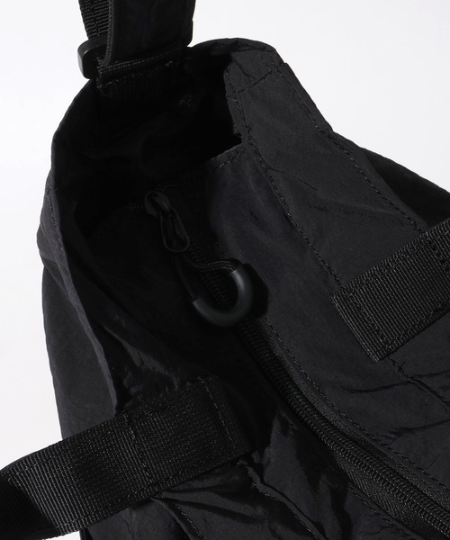 Mark Gonzales(マーク・ゴンザレス)の「【Mark Gonzales/マーク ゴンザレス】アートワークデザインコレクション 2Way トート ショルダーバッグ L(ショルダーバッグ・メンズ・ブラック系2/ブラック系1・FREE)」の16枚目の写真