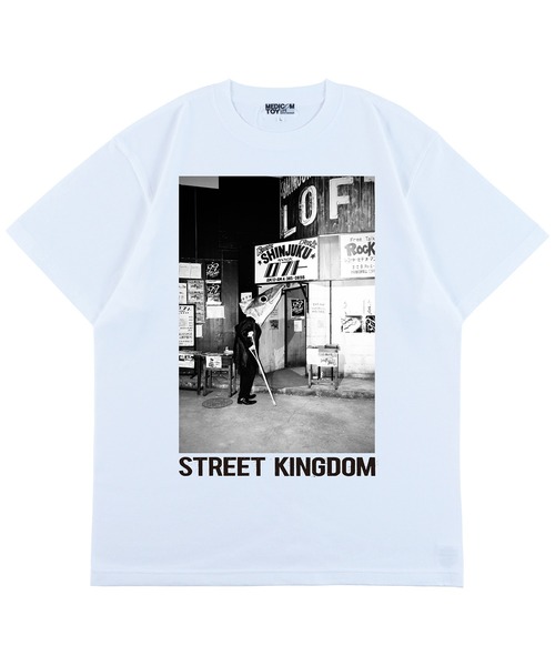 MEDICOM TOY(メディコムトイ)の「MLE ストリート・キングダム LOGO TEE(Tシャツ/カットソー・メンズ・ホワイト/ブラック・SMALL/MEDIUM/LARGE/X-LARGE)」の2枚目の写真