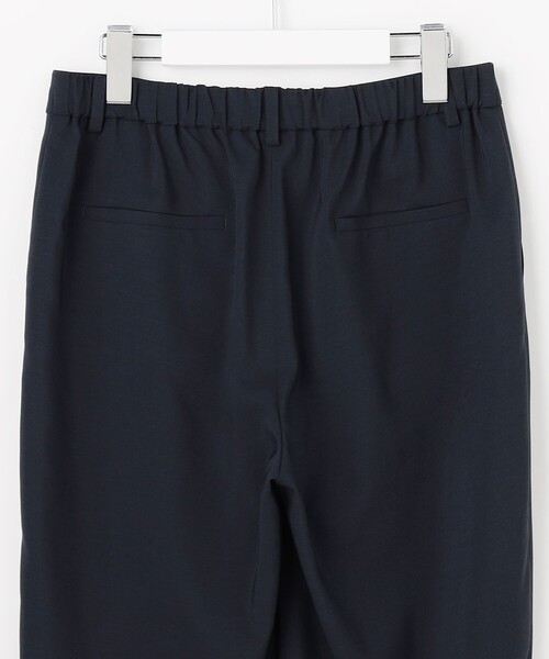 J.PRESS(ジェイプレス)の「【セットアップ対応】ファンマートロストレッチ テーパード パンツ(その他パンツ・レディース・ネイビー系/グレー系/ベージュ系・T13/T17/T15)」の20枚目の写真
