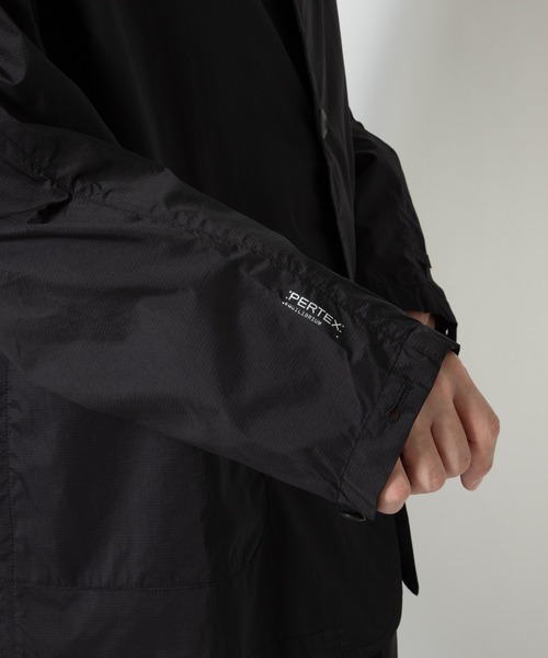 DAIWA PIER39(ダイワピア39)の「TECH PERTEX TRAVEL 2B JACKET BJ-62026(ブルゾン・メンズ・オリーブ/ブラック・LARGE/SMALL/MEDIUM/X-LARGE)」の16枚目の写真