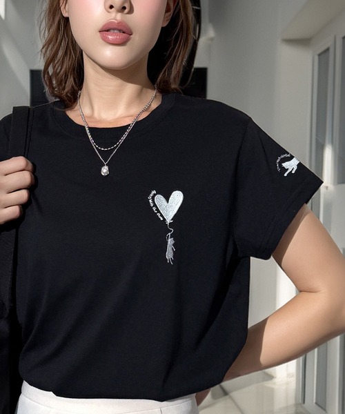 Candlestick（キャンドルスティック）の「飛ばされる子猫追うママネコ刺繍 コンパクトTシャツ（Tシャツ/カットソー・レディース・ホワイト/ブラック/スミクロ・FREE）」の15枚目の写真
