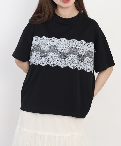 EGLANTINE(エグランティーヌ)の「EGLANTINE レース柄プリント半袖Tシャツ 日本製 ローズペトール(Tシャツ/カットソー・レディース・グレイッシュベージュ/サーモンピンク/ブラック/シルバーグレー/ブルーグリーン・38)」の6枚目の写真