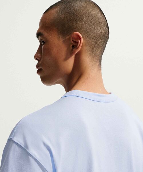 NIKE(ナイキ)の「ナイキ スポーツウェア プレミアム エッセンシャルズ メンズ Tシャツ / Nike Sportswear Premium Essentials Men's T-Shirt IH1122-407 Hydrogen Blue(Tシャツ/カットソー・メンズ・クリアブルー・L/M/XL/2XL/S)」の5枚目の写真