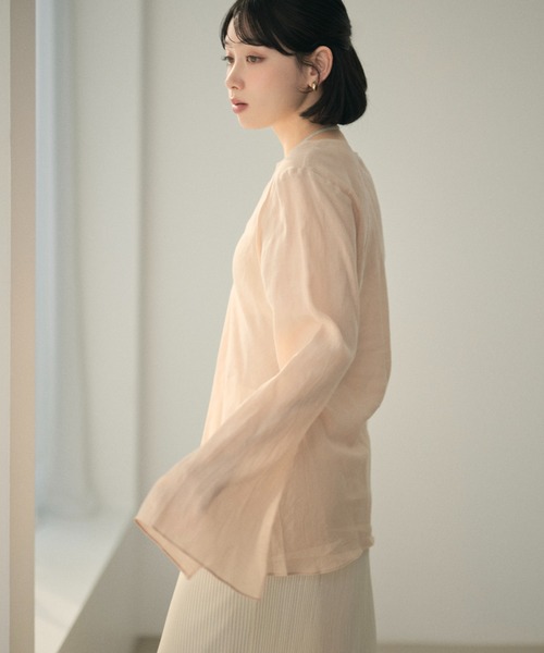 LAULEN（ローレン）の「ramie blend slit cuff flare blouse /ラミーブレンドフレアチュニックブラウス（シャツ/ブラウス・レディース・ピンク/ホワイト/ブラック・FREE）」の5枚目の写真