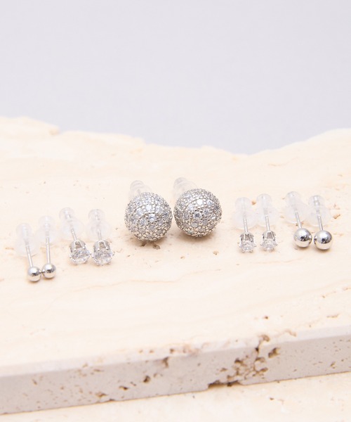SHIZUTA(シズタ)の「SZT:5daysピアス Monday to Friday 5個セットピアス BOX付(ピアス(両耳用)・レディース・シルバー・FREE)」の2枚目の写真