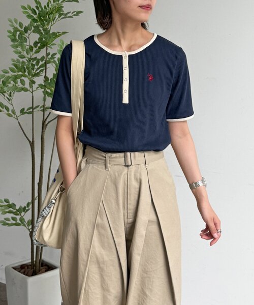 U.S. POLO ASSN.(ユーエスポロアッスン)の「ヘンリーネックリブ半袖T(Tシャツ/カットソー・レディース・ネイビー/ブラウン/アイボリー/ブラック/グレー・FREE)」の13枚目の写真
