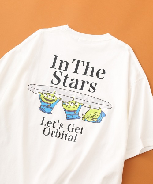ATELANE(アテレーン)の「トイストーリー プリントBIGTEE 半袖(Tシャツ/カットソー・レディース・ネイビー系2/ホワイト系3/グレー系5/グレー系4/ブラック/ホワイト系4/グレー系1/ホワイト系1/グレー系2/ホワイト系5/イエロー系2/イエロー系1/ホワイト系2/ネイビー系1/グリーン系1・M/L)」の4枚目の写真