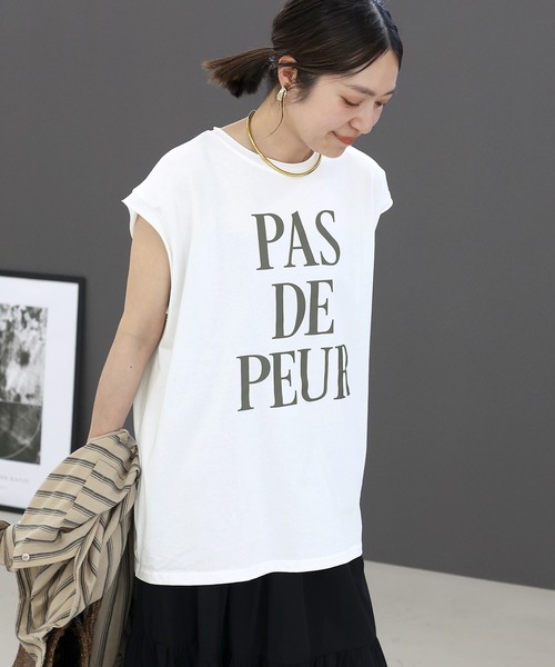 Aletta vita(アレッタビータ)の「綿天竺ロゴプリントフレンチカットソー(Tシャツ/カットソー・レディース・チャコール/レッド/オフホワイト・M)」の21枚目の写真