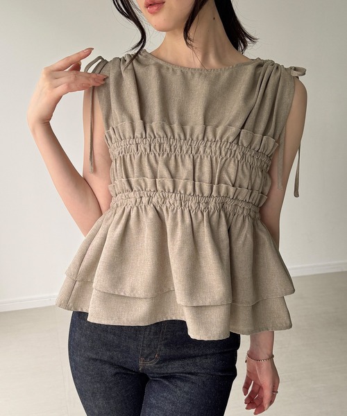 junoah（ジュノア）の「ペプラムデザイントップス＋パンツセットアップ（セットアップ・レディース・ブラック/チャコール/ライトベージュ・MEDIUM/SMALL/LARGE）」の12枚目の写真
