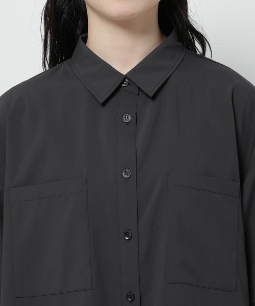 niko and...（ニコアンド）の「コタットシアードッキングシャツ（シャツ/ブラウス・レディース・ライトブルー/ベージュ/ブラック・LARGE/MEDIUM）」の21枚目の写真