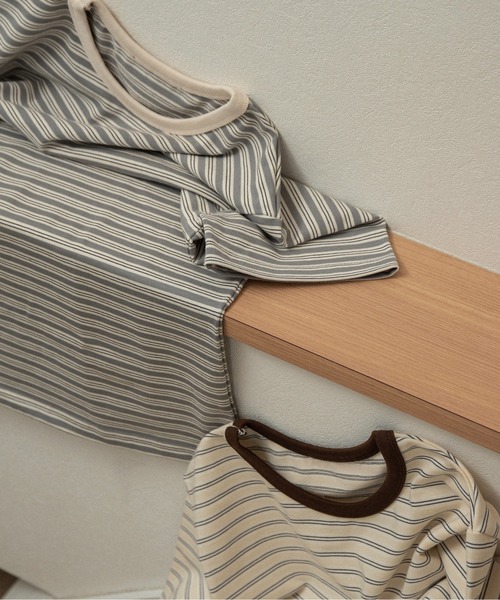 lawgy(ラウジー)の「bi color neck multi border t / バイカラーネックマルチボーダーt(Tシャツ/カットソー・レディース・グレー/クリーム・FREE)」の10枚目の写真