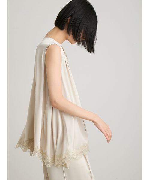 MIESROHE(ミースロエ)の「ハンカチーフヘムレースブラウス(シャツ/ブラウス・レディース・ブラック/アイボリー/ミント・F)」の9枚目の写真