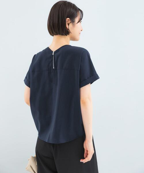 URBAN RESEARCH ROSSO WOMEN(アーバンリサーチ ロッソ)の「リネン混ドルマンプルオーバー(シャツ/ブラウス・レディース・ネイビー/ブルー系その他/ホワイト/ライトグレー・FREE)」の22枚目の写真