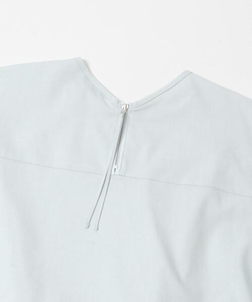 URBAN RESEARCH ROSSO WOMEN(アーバンリサーチ ロッソ)の「リネン混ドルマンプルオーバー(シャツ/ブラウス・レディース・ネイビー/ブルー系その他/ホワイト/ライトグレー・FREE)」の5枚目の写真